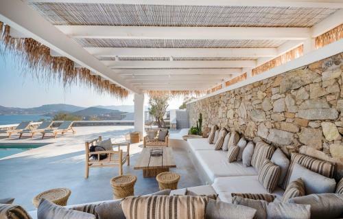 Bohemian Blue Villa - 7 Bdrm - Beach In 200m - Mg Villas