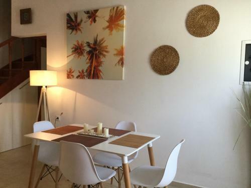 Chez Athena/ Vacation Home For 6 In Chania