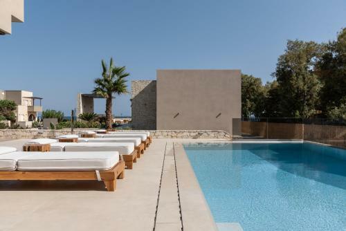 Melia Amalthia Villa, An Evanescence Retreat