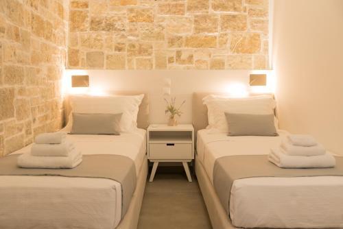 Twin Villas