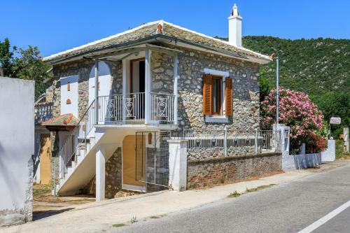 Apartamento Konstantina Yard Studio