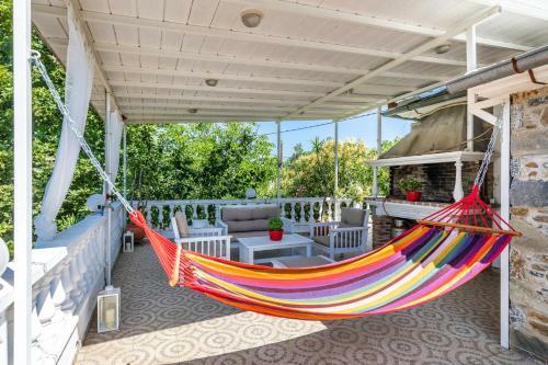 Apartamento Konstantina Yard Studio