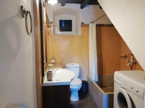 Arbeli House