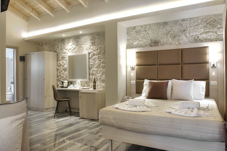 Porto Demo Hotel