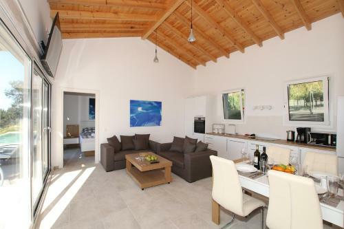 Sunset Sea View Villa 3
