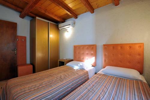 Villa Theodora View Apartments Polimnia