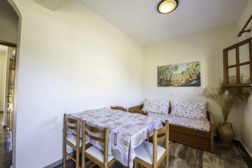 Miltiadis Apartments