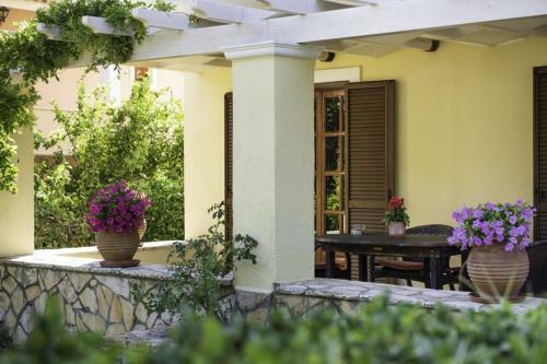 Miltiadis Apartments
