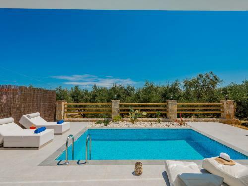 Queen Of Zakynthos Luxury Villas