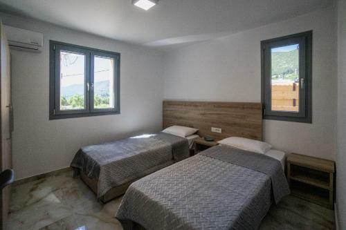 Stithos Villas