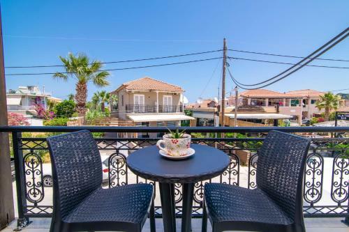 Sunbliss Studios & Apartments