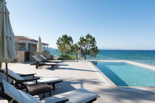 Addimare Sea View Villa, A Coastal Retreat