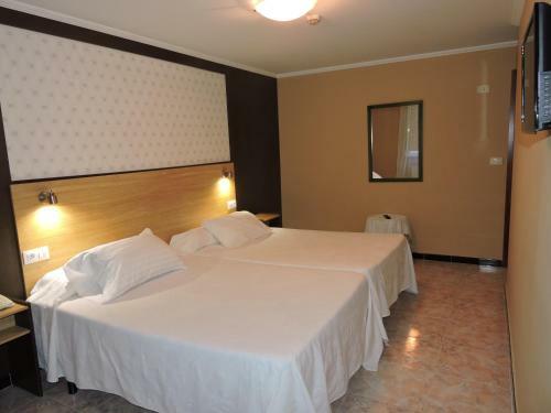 Hotel Cruceiro Do Monte