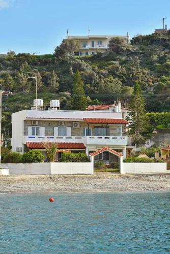 Villa Golden Shell