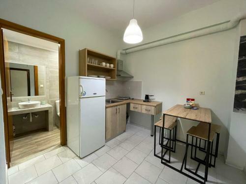 Apartamento Thealos Inn