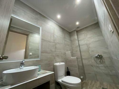 Apartamento Thealos Inn