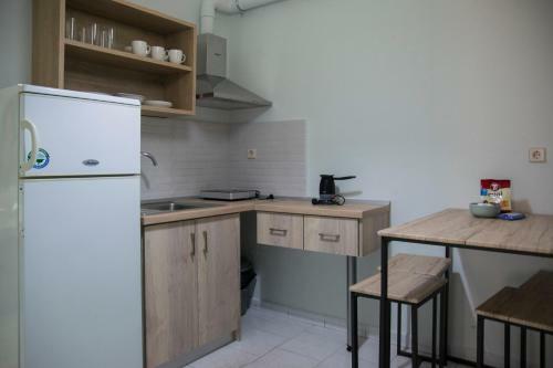 Apartamento Thealos Inn