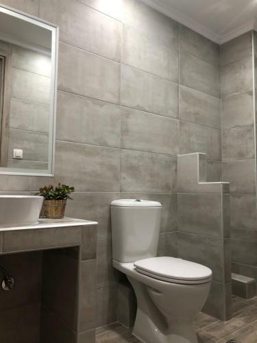 Apartamento Thealos Inn