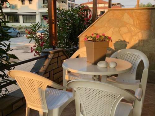 Apartamento Villa Kostas Accommodations - Nea Vrasna