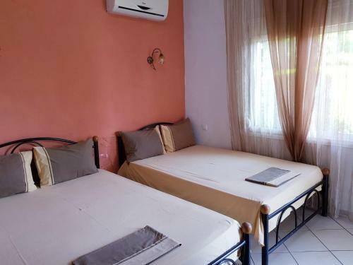 Konstantinos-elli Rooms