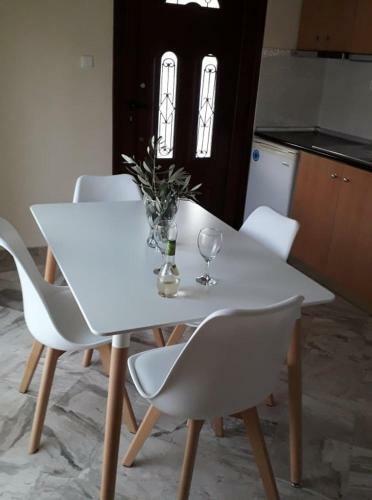 Hostal Villa Eleon 1