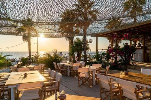 Hotel Sunset Studios & Rooms