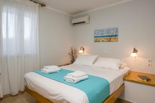 Kiani Seafront Apartments