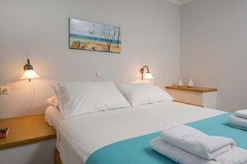 Kiani Seafront Apartments