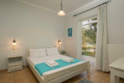 Kiani Seafront Apartments