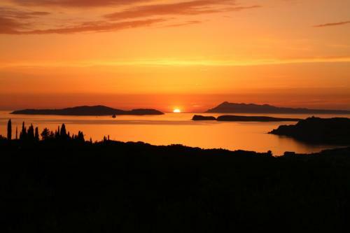 Sunset Sea View Villa 6