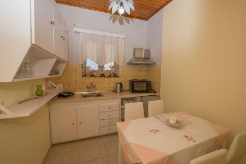 Apartamento Nicoles Houses Arillas Corfu