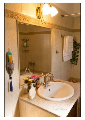 Sofi ?raditional Home
