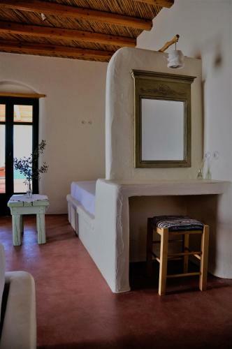 Pambelos Lodge