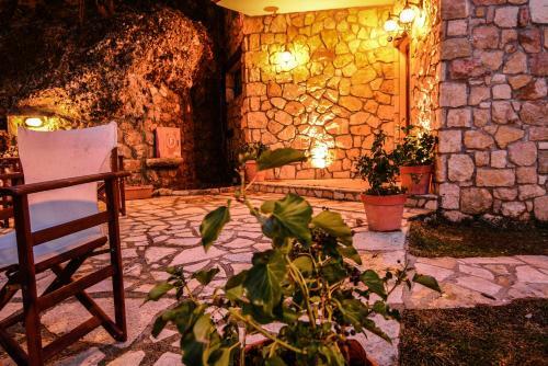 Hostal Voreio Selas