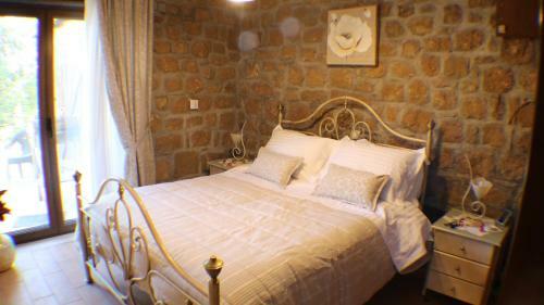Villa Aelia Home