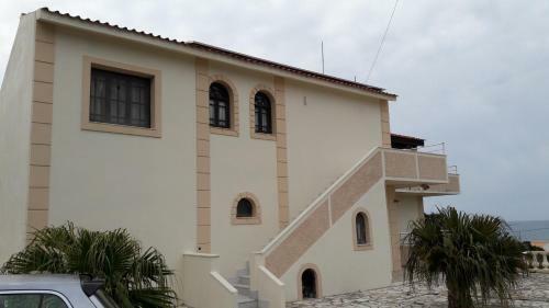 Angela Apartments Pool Gardens And Sea Views