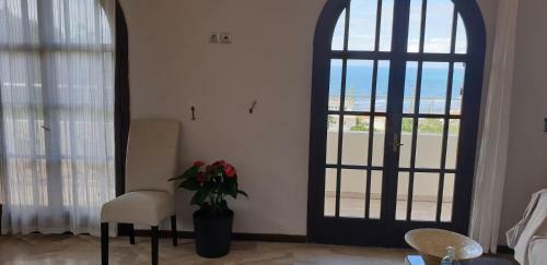Angela Apartments Pool Gardens And Sea Views