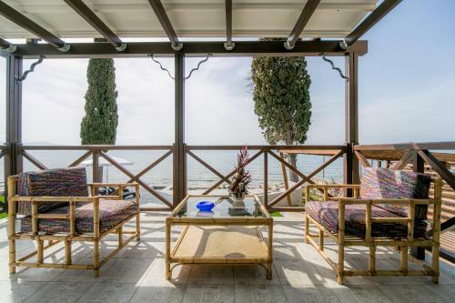 Mermaid Beachfront Villa