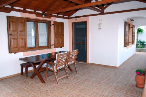 Vila Elena 1astoning View