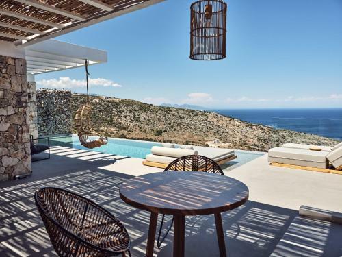 Etheria Luxury Villas & Suites
