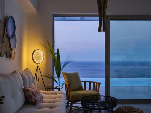 Etheria Luxury Villas & Suites
