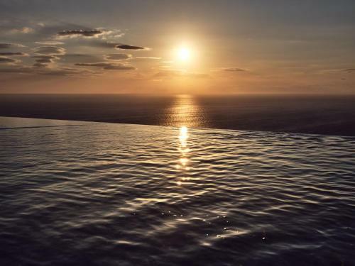Etheria Luxury Villas & Suites