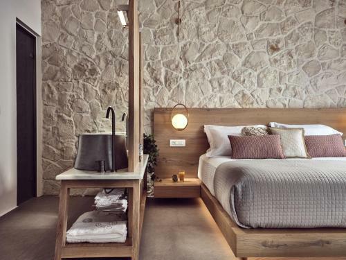 Etheria Luxury Villas & Suites