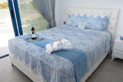 Aelia Luxury Villa