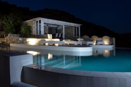 Evilia Luxury Villa