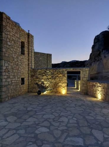 Evilia Luxury Villa