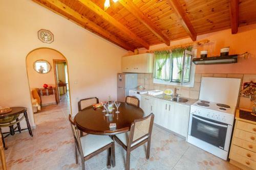 Apartamento Tetraktys Estate At The Beach
