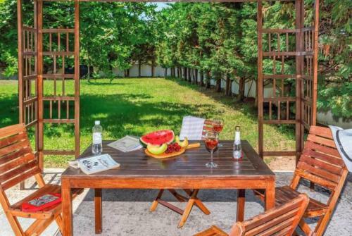Villa Lefki