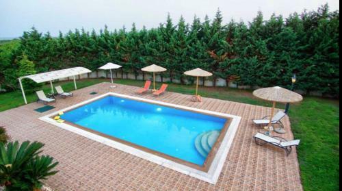 Villa Lefki
