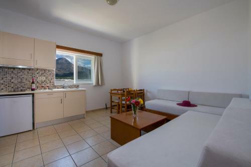 Apartamento Kolimbito Sea Side